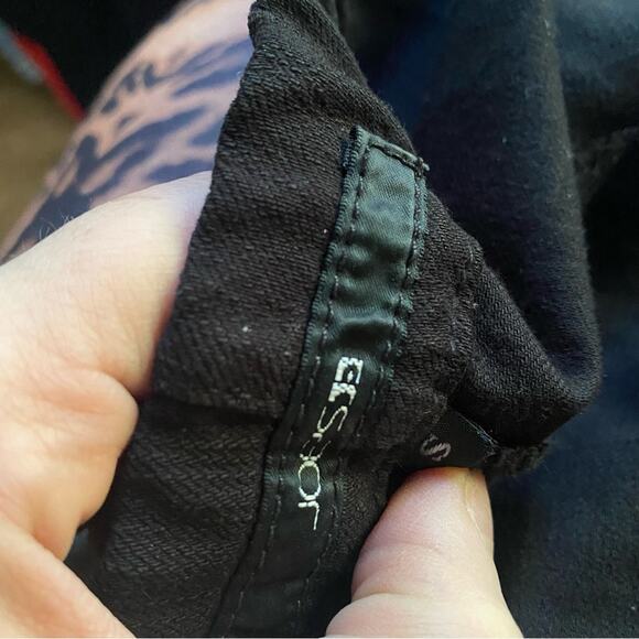 Joe’s Jeans pull up distressed jegging style jeans - Picture 5 of 5